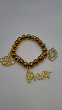 Load image into Gallery viewer, Metal Gold Bracelet 1pc (individual Bracelet) comes with 3 charms