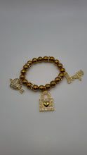 Load image into Gallery viewer, Metal Gold Bracelet 1pc (individual Bracelet) comes with 3 charms