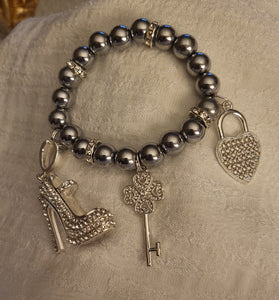 Metal Silver Bracelet 1pc (individual Bracelet) comes with 3 charms